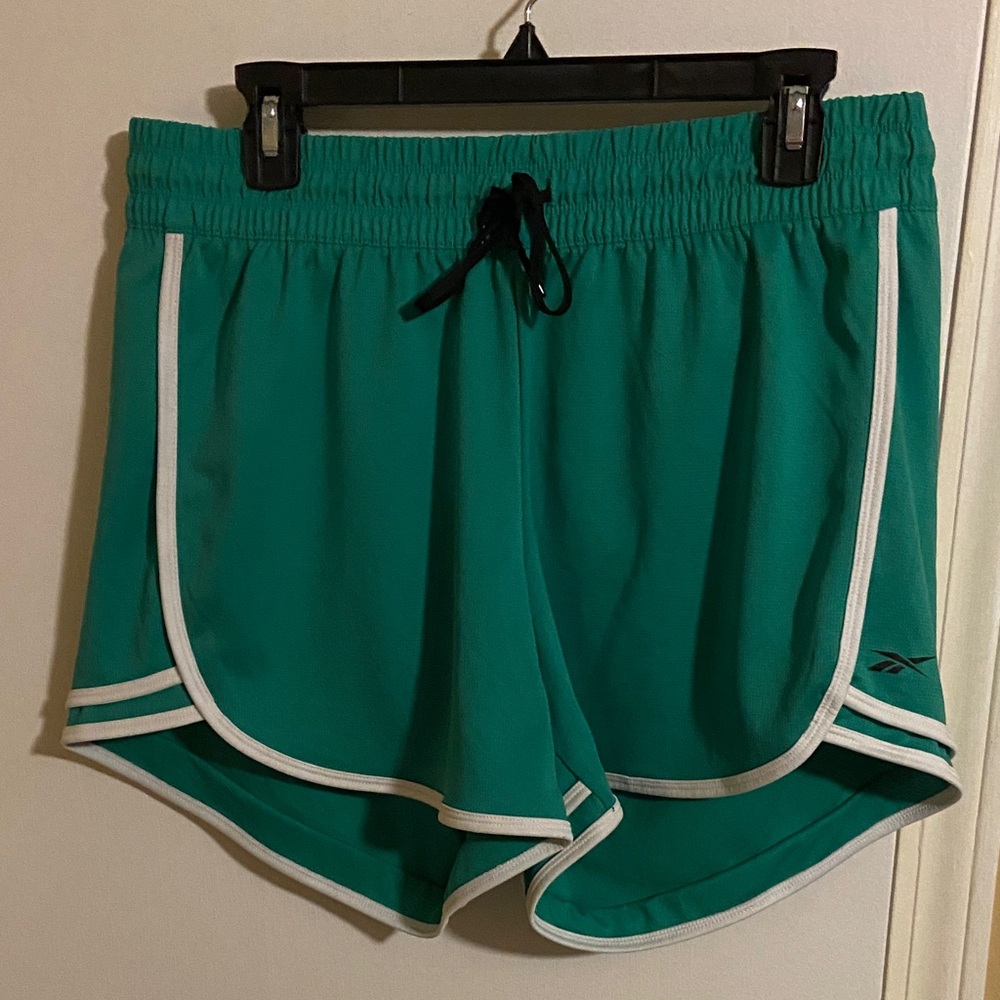 EUC Reebok Women's Athletic Shorts with White Trim
